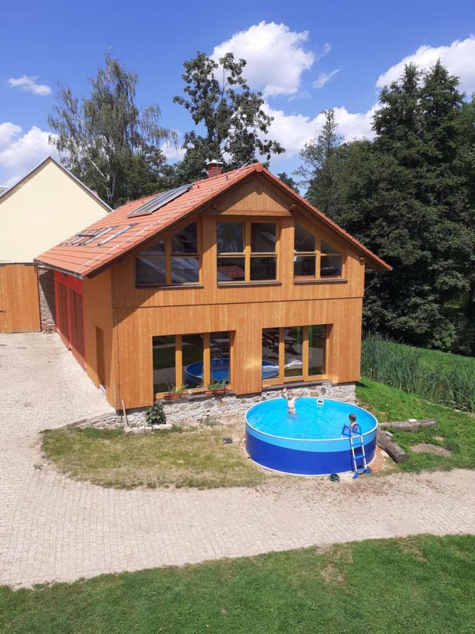Villa Kypruv Mlyn Knínice Exterior foto