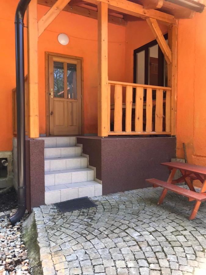 Villa Kypruv Mlyn Knínice Exterior foto